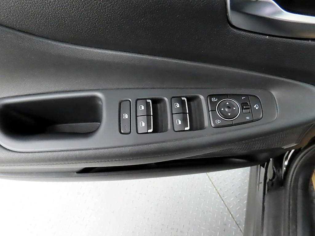 HYUNDAI Santa Fe - Vista 11