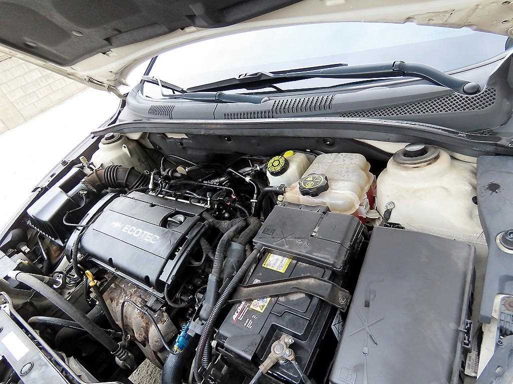 Chevrolet Cruise 2013 Blanco - Importación desde Corea - HF Imports Iquique - Foto 19