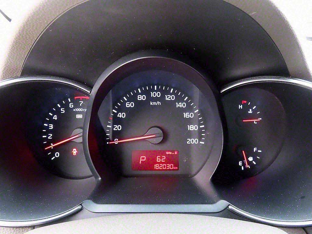 KIA Morning - Vista 8