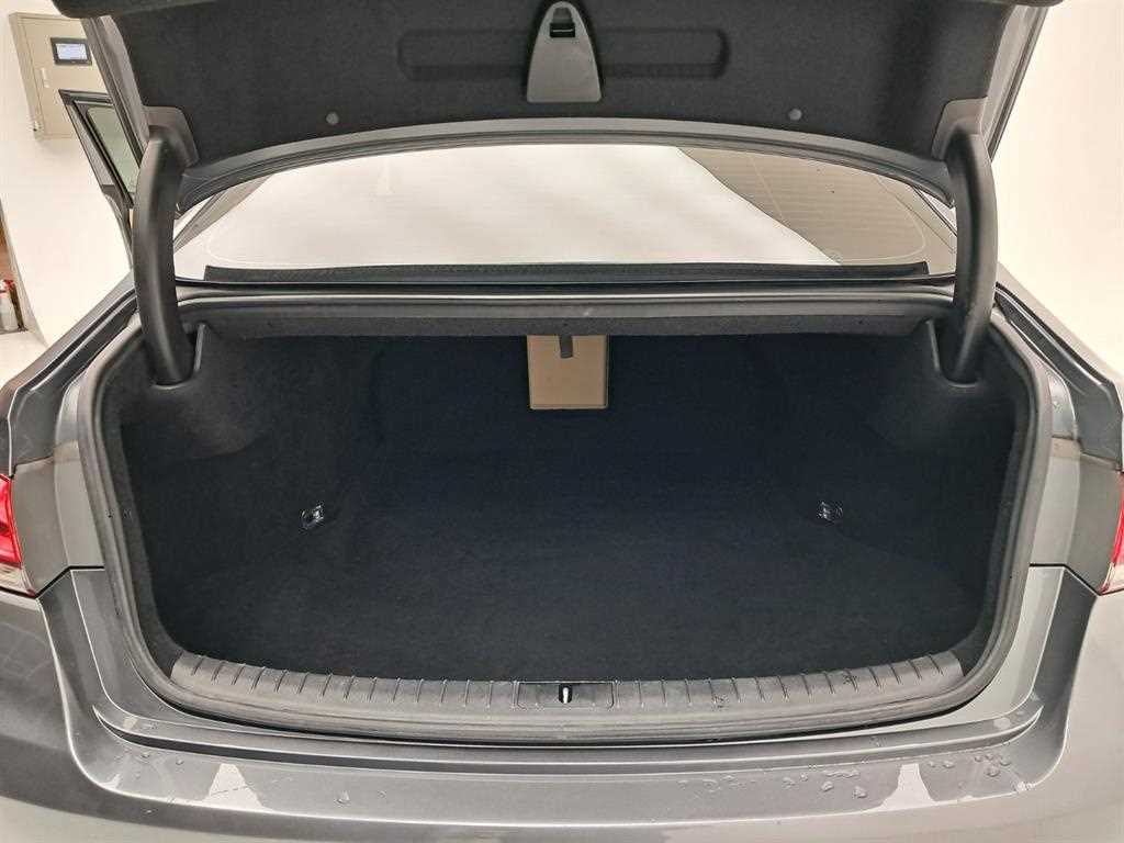 HYUNDAI Genesis 2016 Gris - Importación desde Corea - HF Imports Iquique - Foto 18