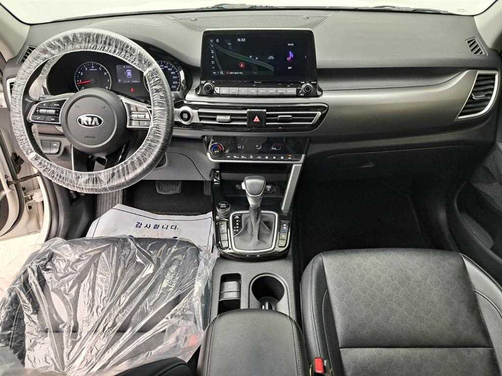 KIA Seltos - Vista 6