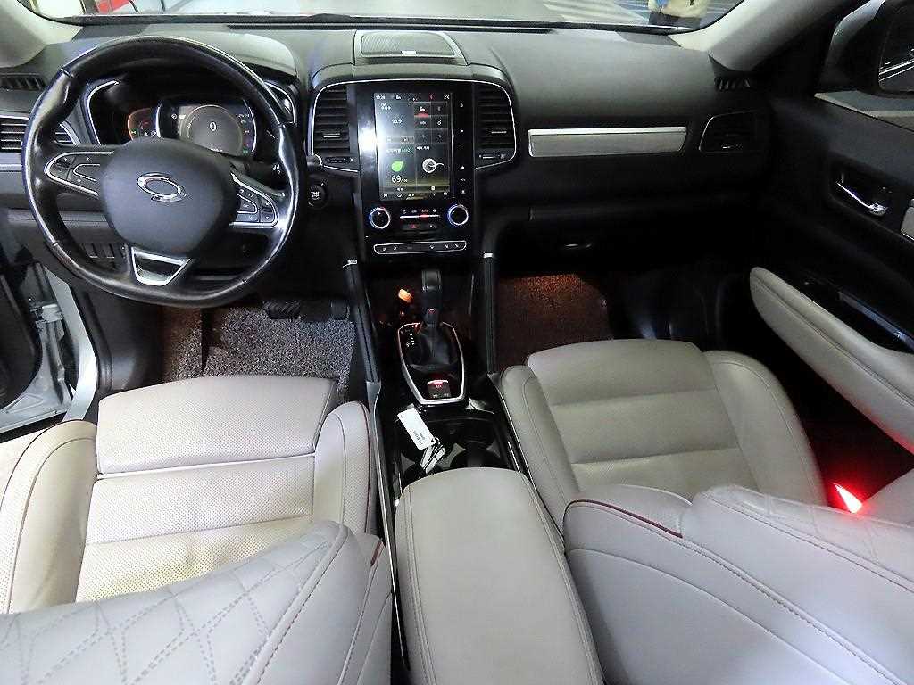 SAMSUNG QM6 - Vista 10