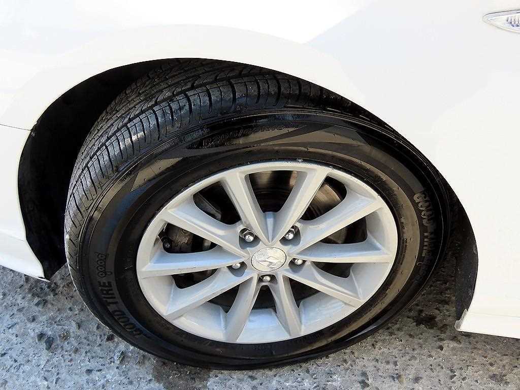 HYUNDAI Sonata 2019 Blanco - Importación desde Corea - HF Imports Iquique - Foto 19