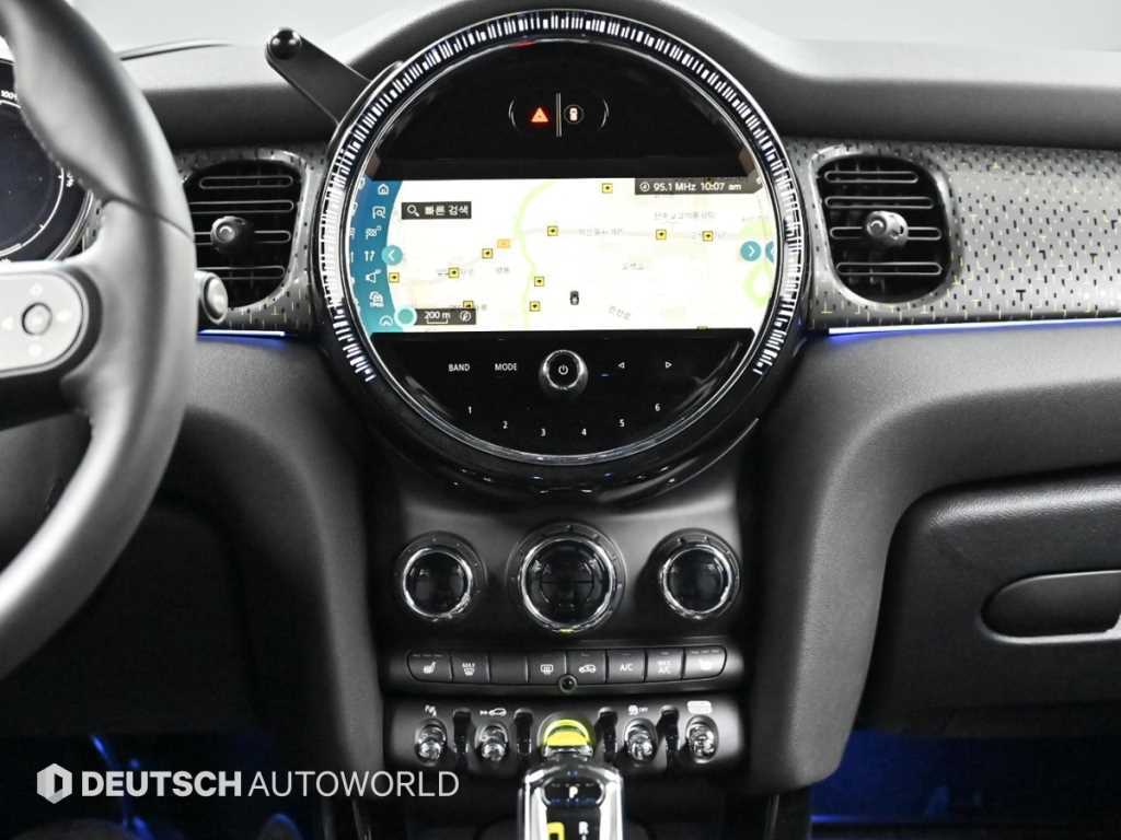 Mini Cooper Electric 2024 Negro - Importación desde Corea - HF Imports Iquique - Foto 14