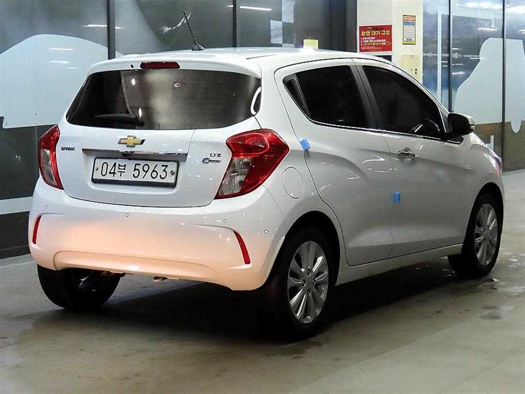 Chevrolet Spark - Vista 4