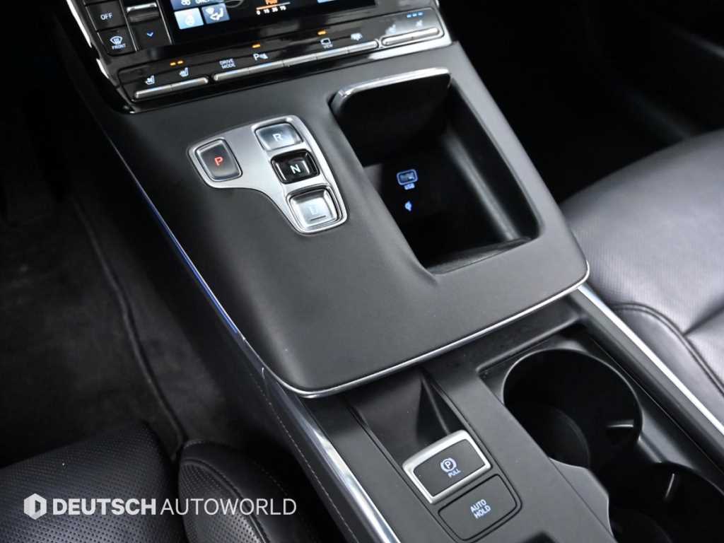 HYUNDAI Grandeur - Vista 9