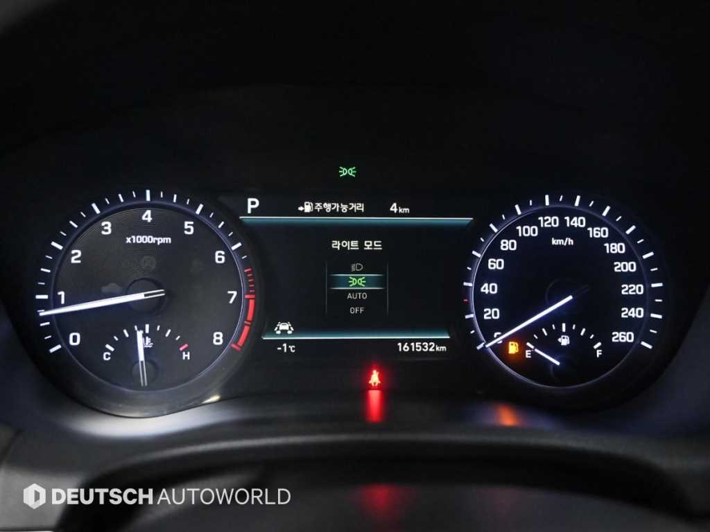 Genesis G80 - Vista 8