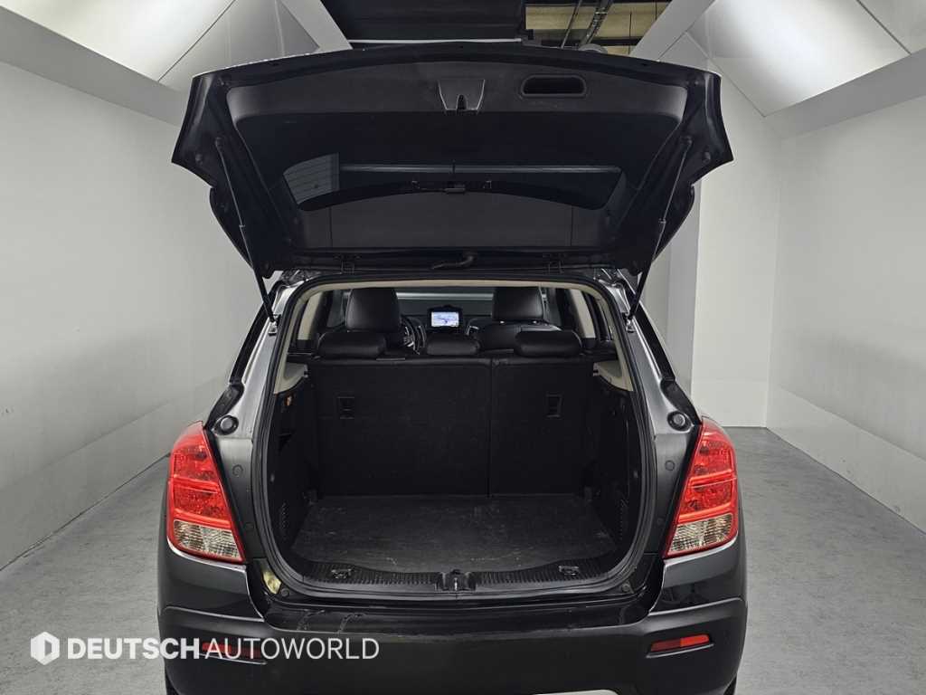 Chevrolet Trax 2016 Negro - Importación desde Corea - HF Imports Iquique - Foto 20