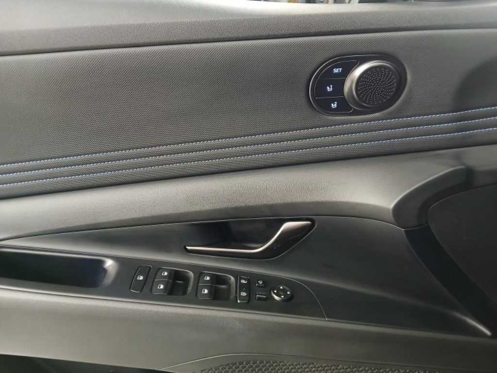 HYUNDAI Avante 2022 Gris - Importación desde Corea - HF Imports Iquique - Foto 13