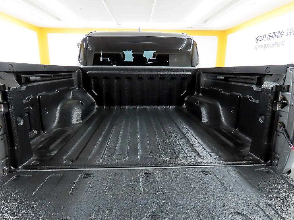 KIA Tasman 2026 Gris - Importación desde Corea - HF Imports Iquique - Foto 17