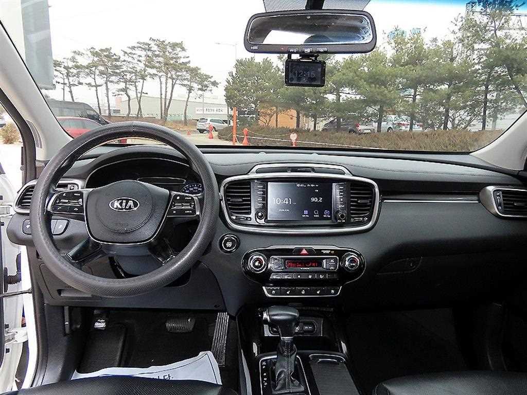 KIA Sorento - Vista 7