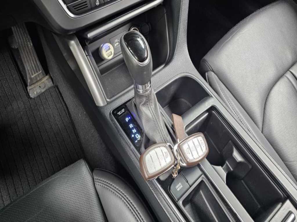 HYUNDAI Sonata - Vista 9