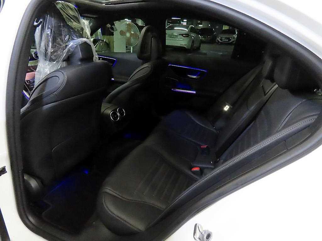 Mercedes Benz C Class - Vista 7