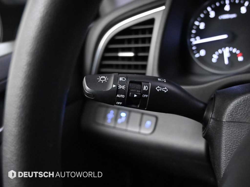 HYUNDAI Avante 2018 Gris - Importación desde Corea - HF Imports Iquique - Foto 18