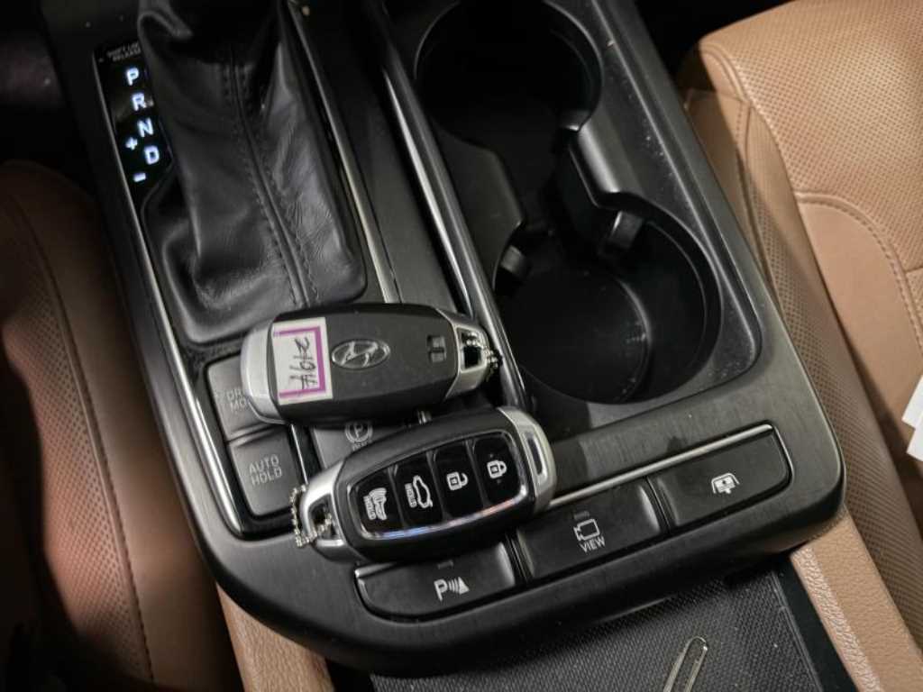 HYUNDAI Grandeur - Vista 8