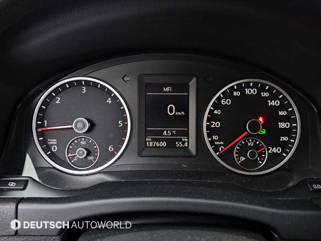 Volkswagen Tiguan - Vista 8