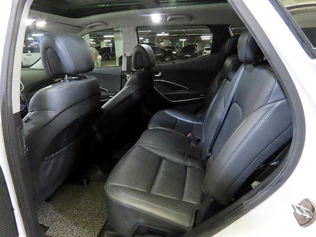 HYUNDAI Santa Fe - Vista 7
