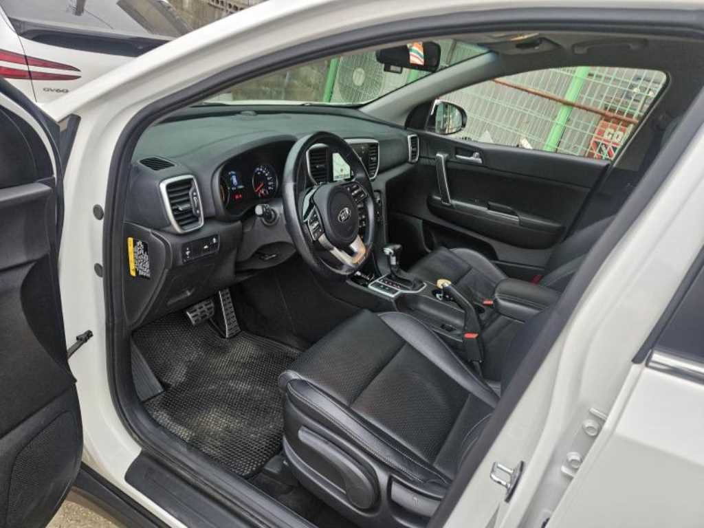 KIA Sportage - Vista 6