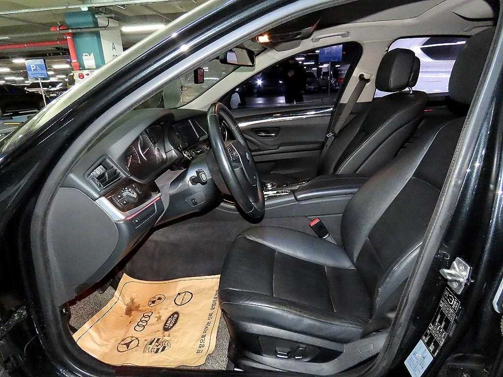 BMW 5 Series - Vista 7