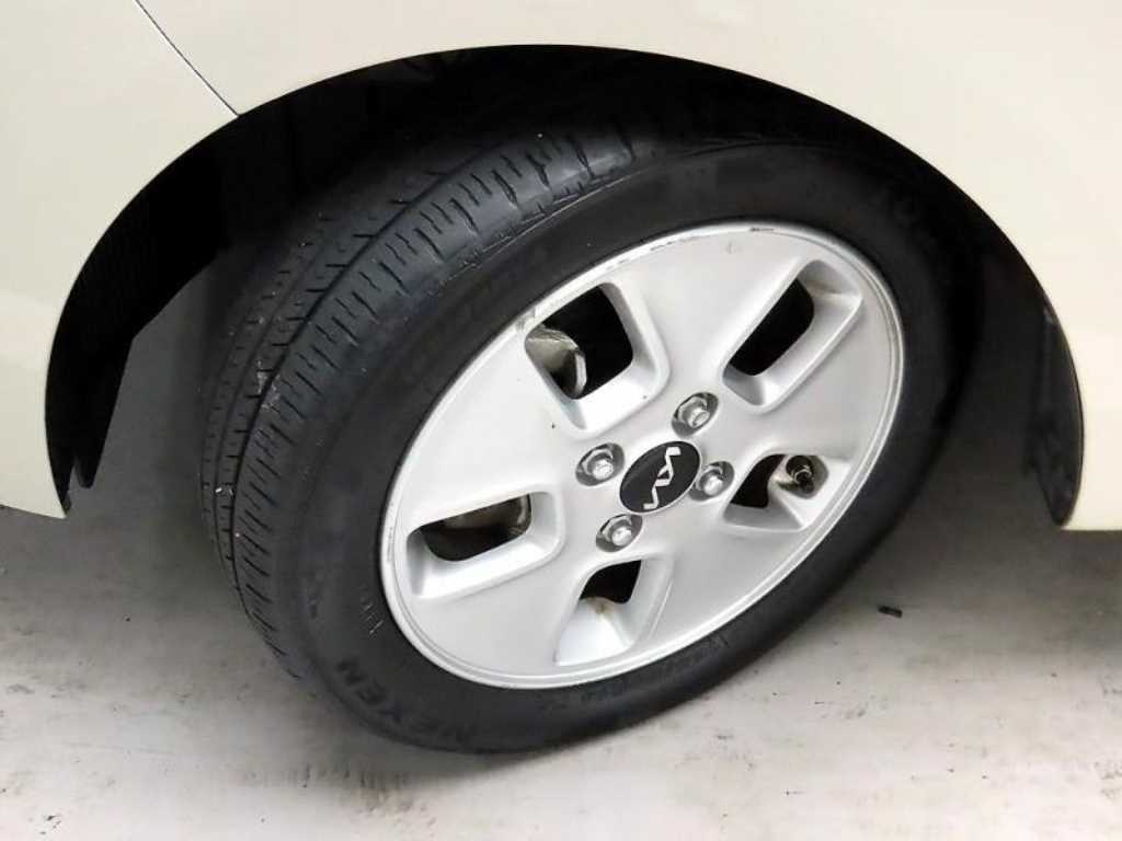 KIA Ray 2022 the color of pearl - Importación desde Corea - HF Imports Iquique - Foto 19