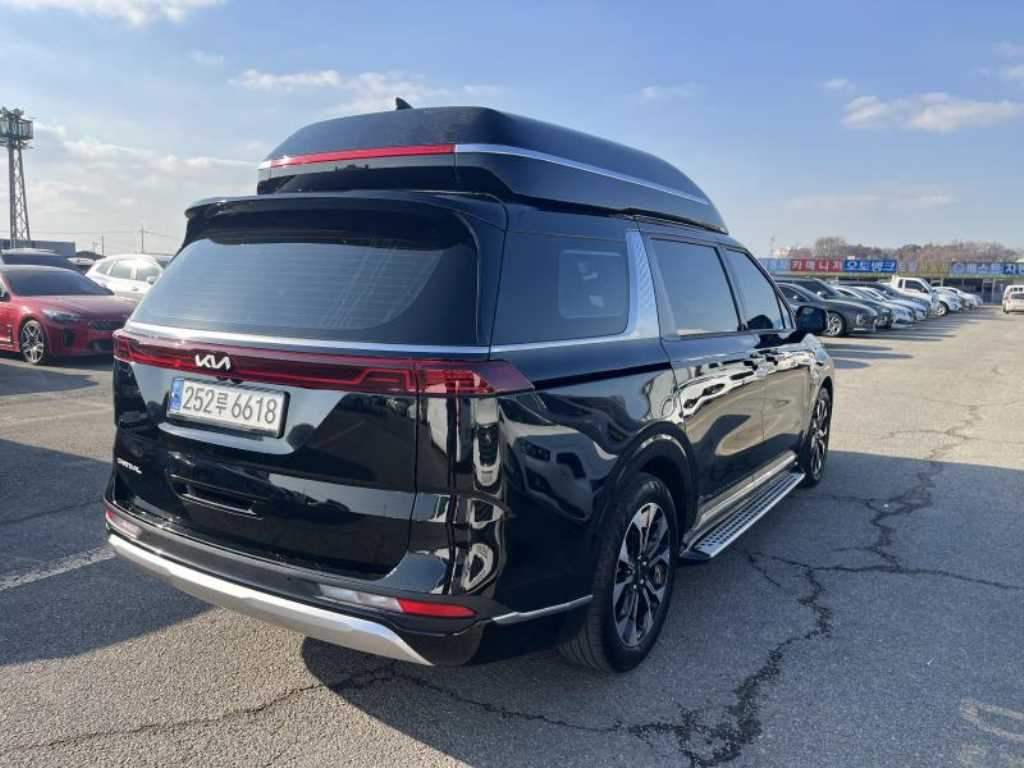 KIA Carnival - Vista 4