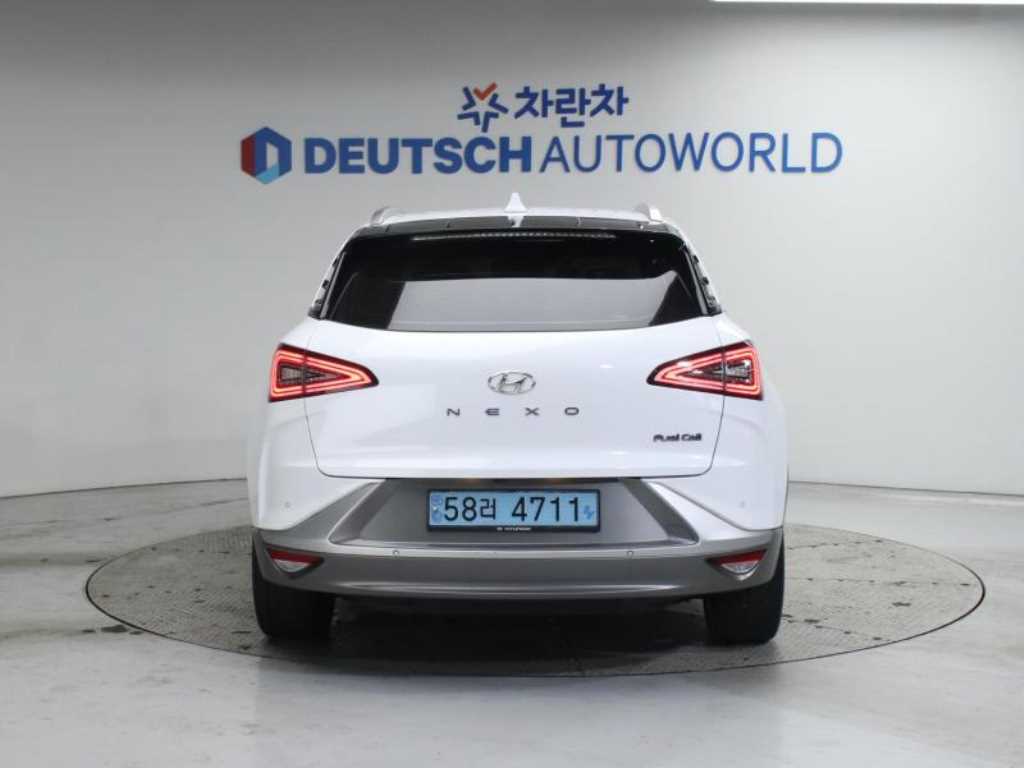 HYUNDAI Nexo - Vista 4