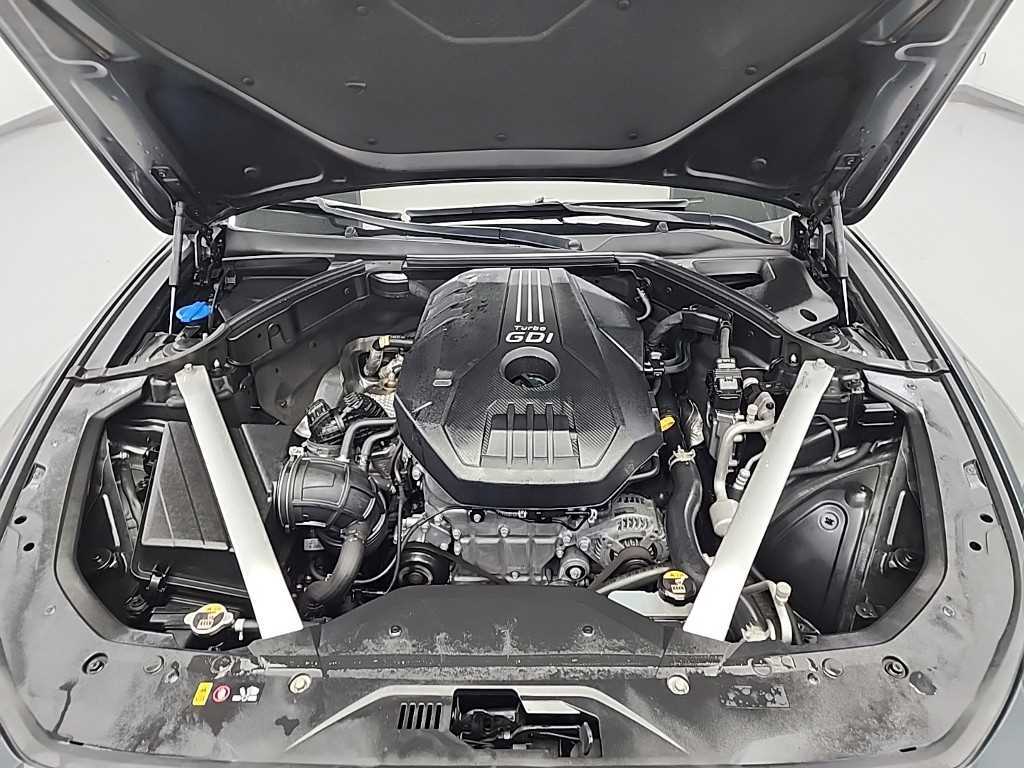 Genesis G70 - Vista 5