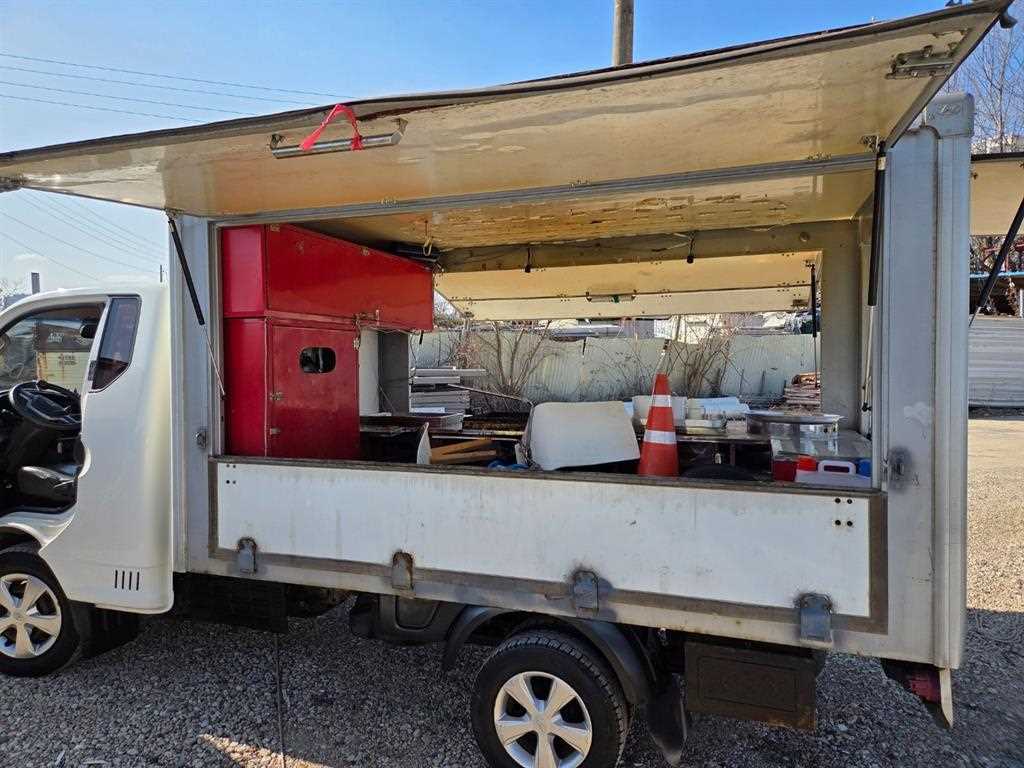 Small Truck Special (sneck/mobile sales) 2014 Blanco - Importación desde Corea - HF Imports Iquique - Foto 17
