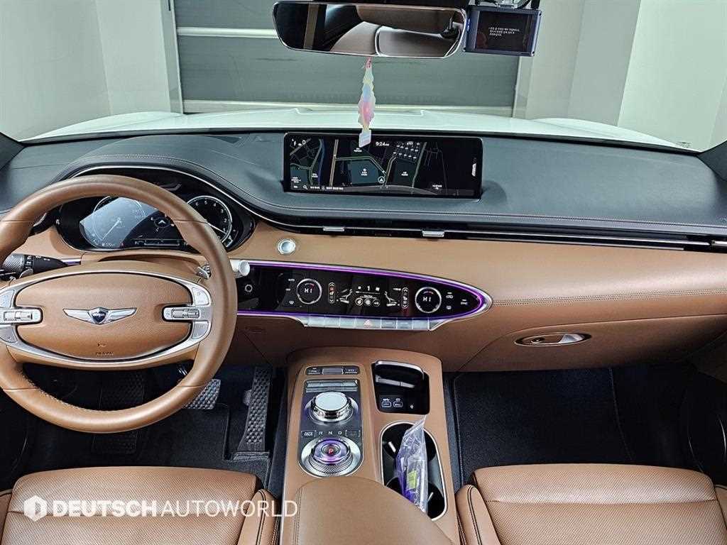 Genesis GV70 - Vista 7