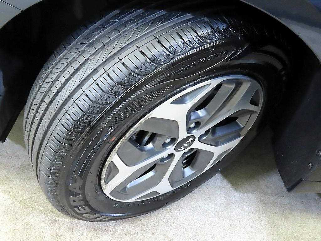 KIA K5 2019 Negro - Importación desde Corea - HF Imports Iquique - Foto 20