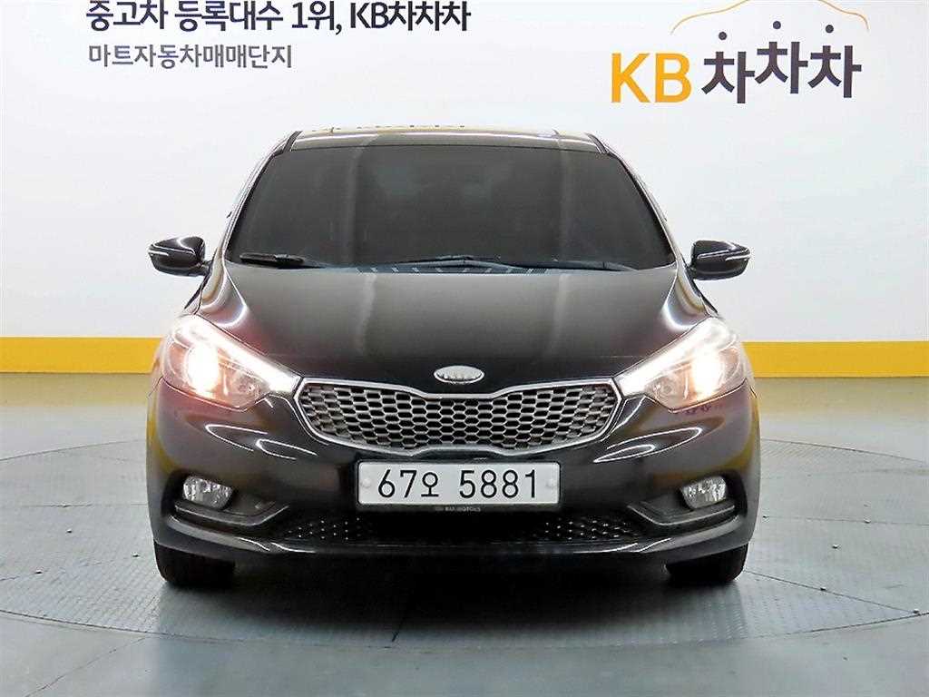 KIA K3 - Vista 2