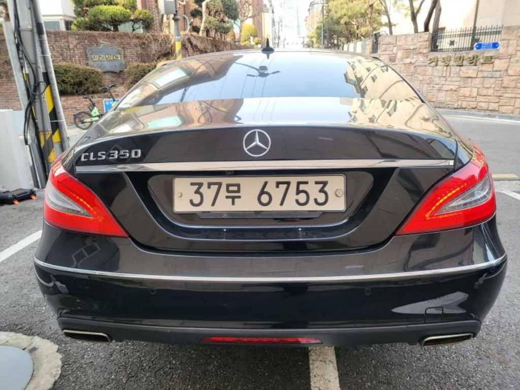 Mercedes Benz CLS Class - Vista 4