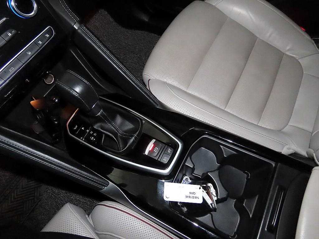 SAMSUNG QM6 - Vista 12