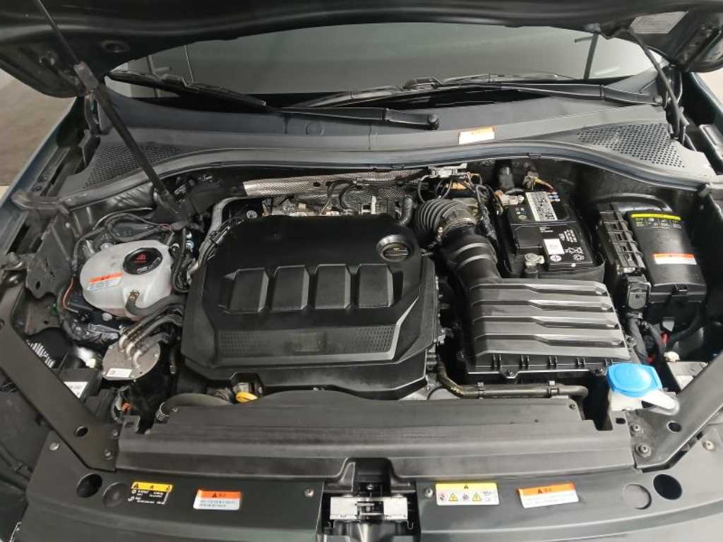 Volkswagen Tiguan 2021 Azul - Importación desde Corea - HF Imports Iquique - Foto 19