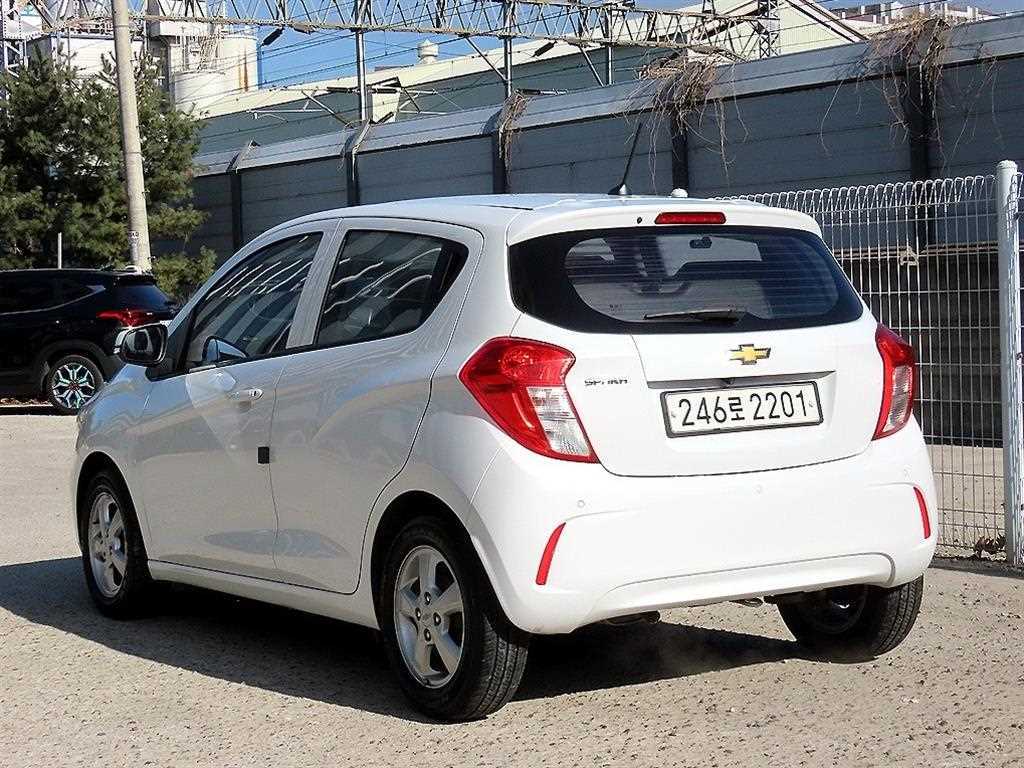 Chevrolet Spark - Vista 3