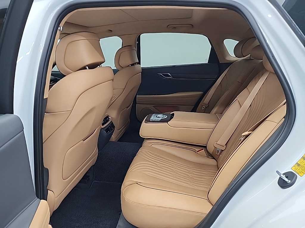 Genesis G80 - Vista 12