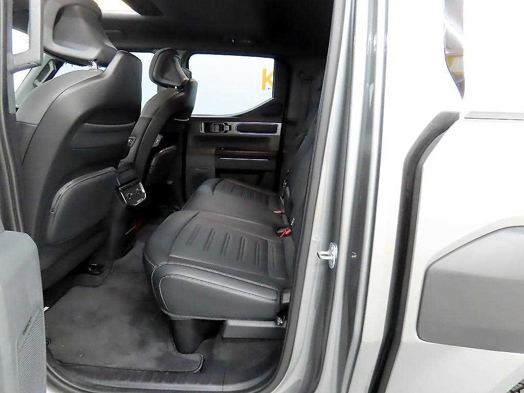 KIA Tasman - Vista 6