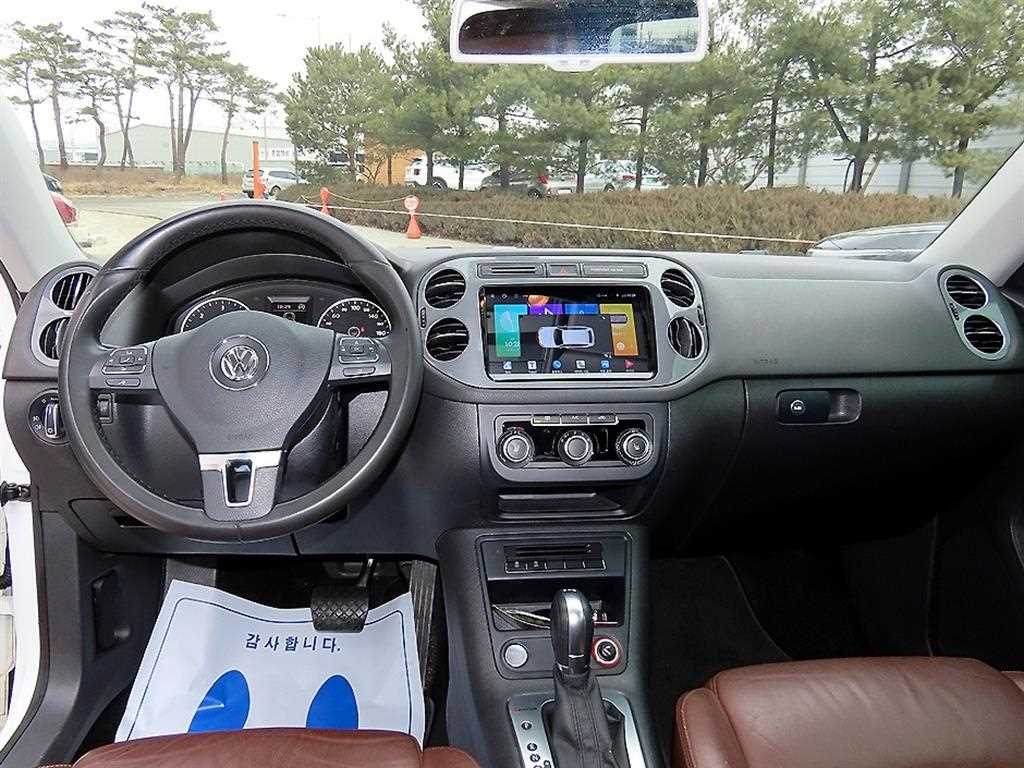 Volkswagen Tiguan - Vista 7