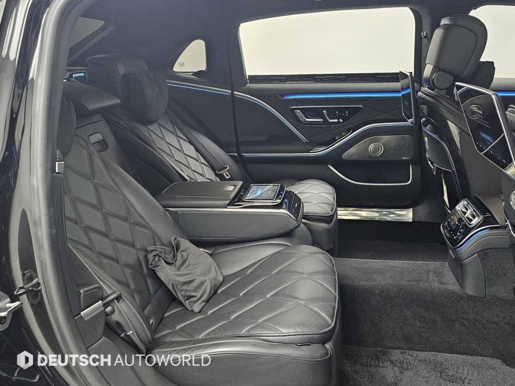 Mercedes Benz S Class - Vista 12