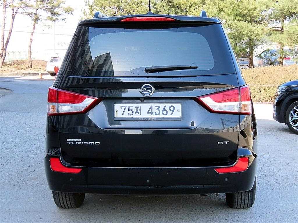 Ssangyong Korando - Vista 4
