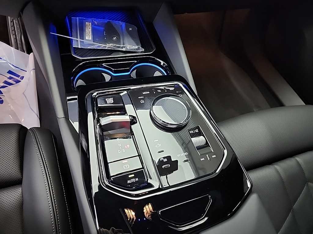 BMW 5 Series - Vista 8