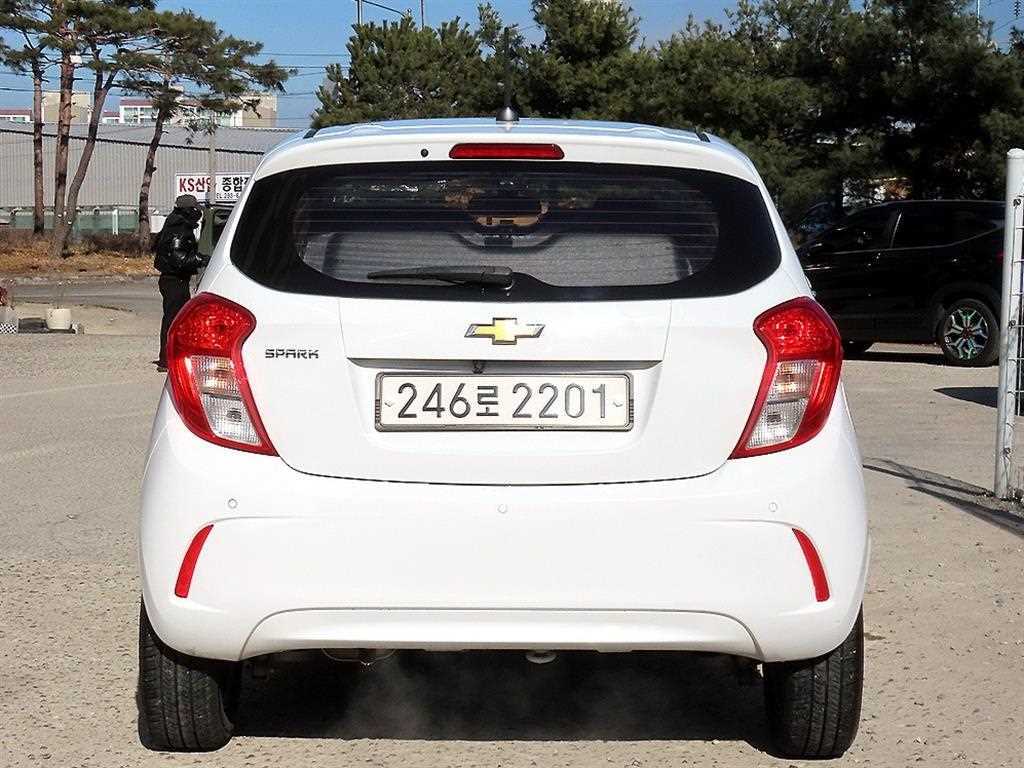 Chevrolet Spark - Vista 4