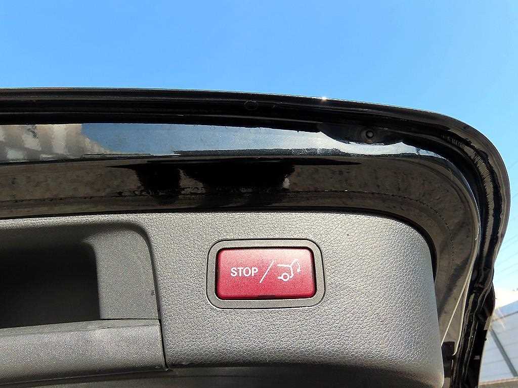 Mercedes Benz GLA Class 2018 Negro - Importación desde Corea - HF Imports Iquique - Foto 17