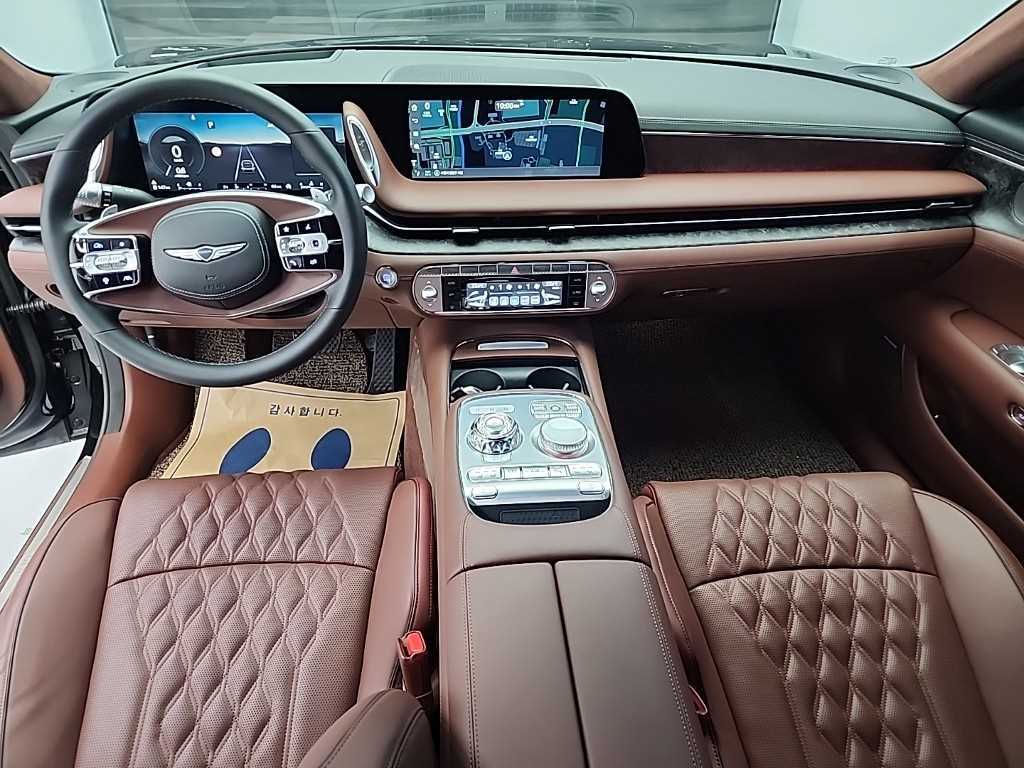 Genesis G90 - Vista 7