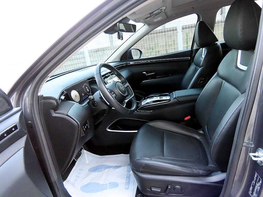HYUNDAI Tucson - Vista 5