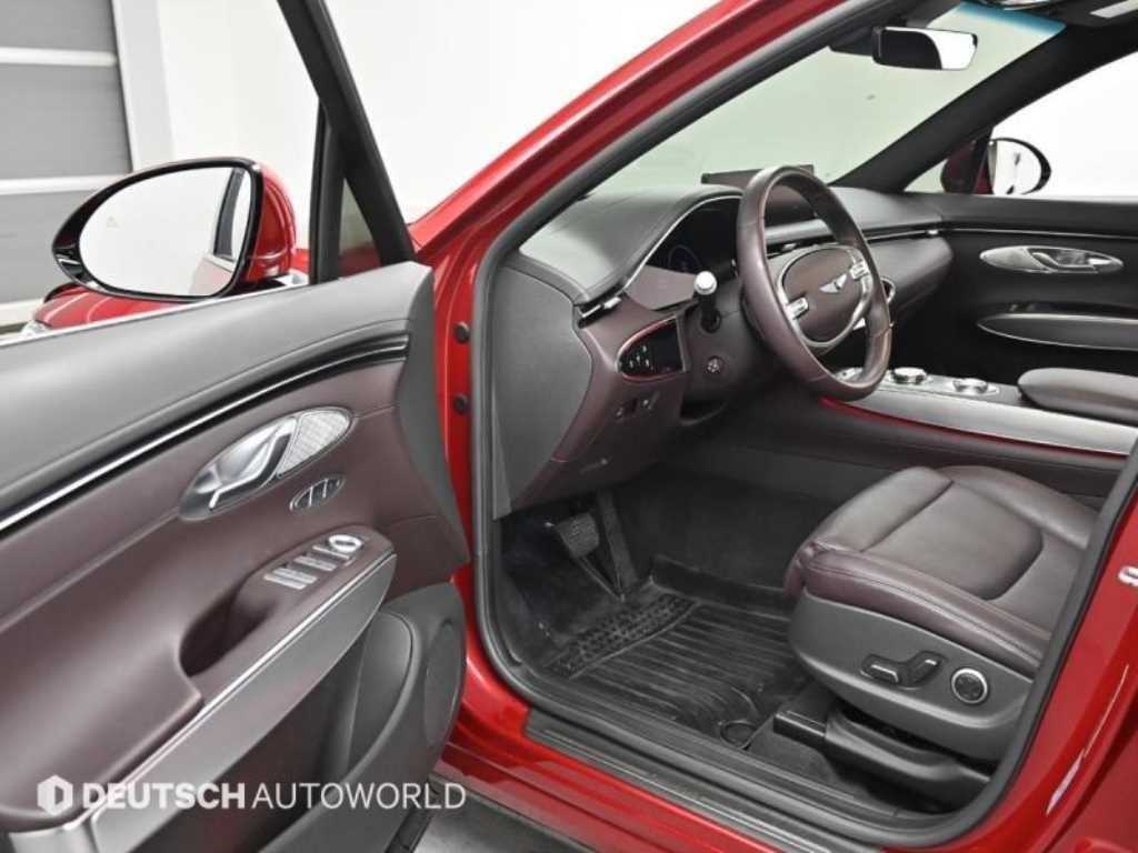 Genesis GV70 - Vista 10