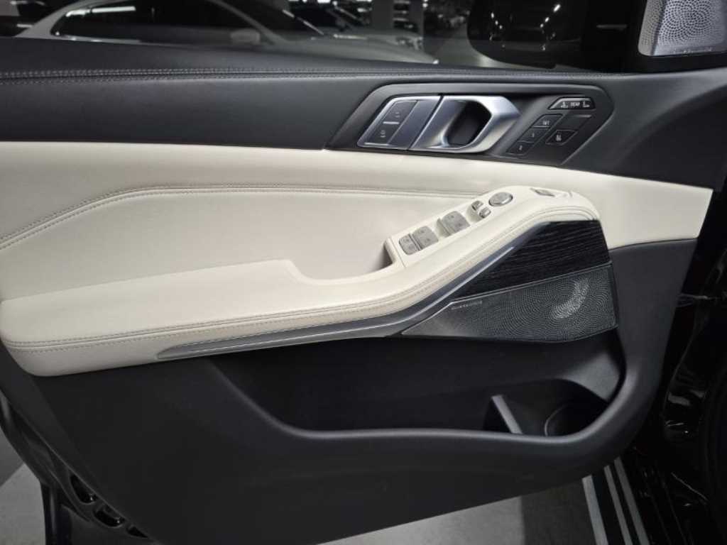 BMW X7 2022 Negro - Importación desde Corea - HF Imports Iquique - Foto 15