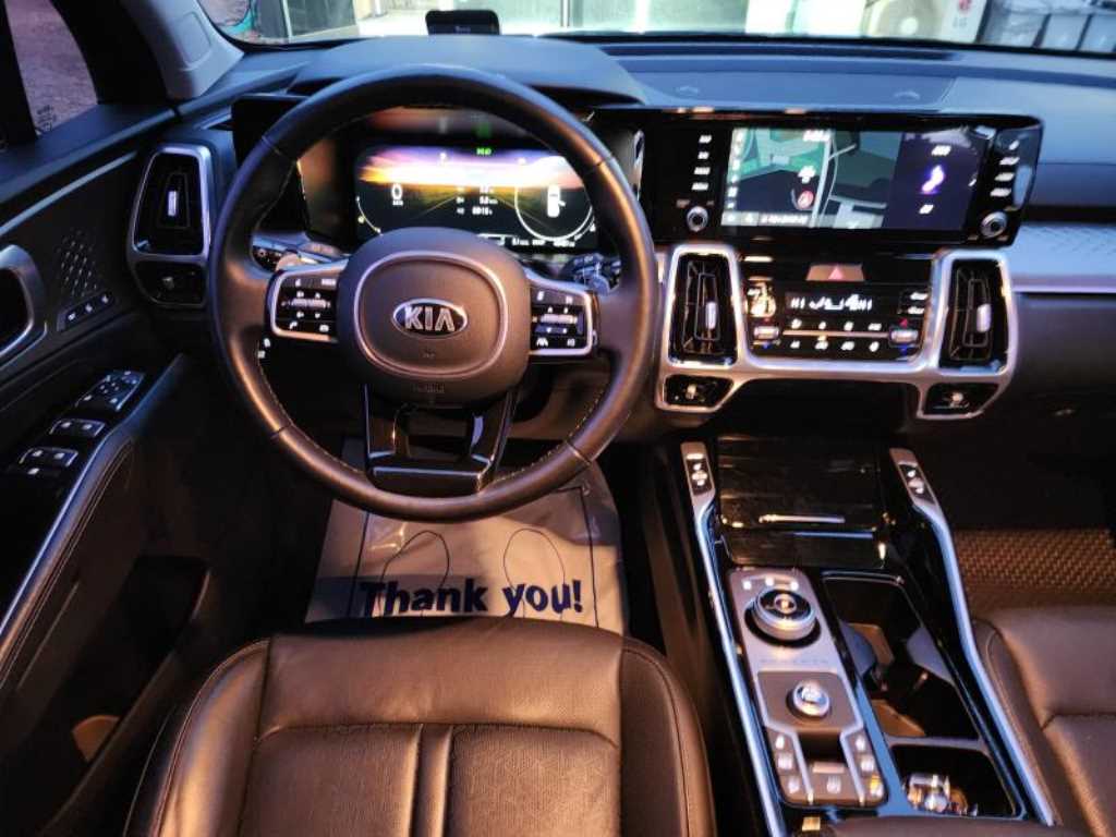 KIA Sorento - Vista 8