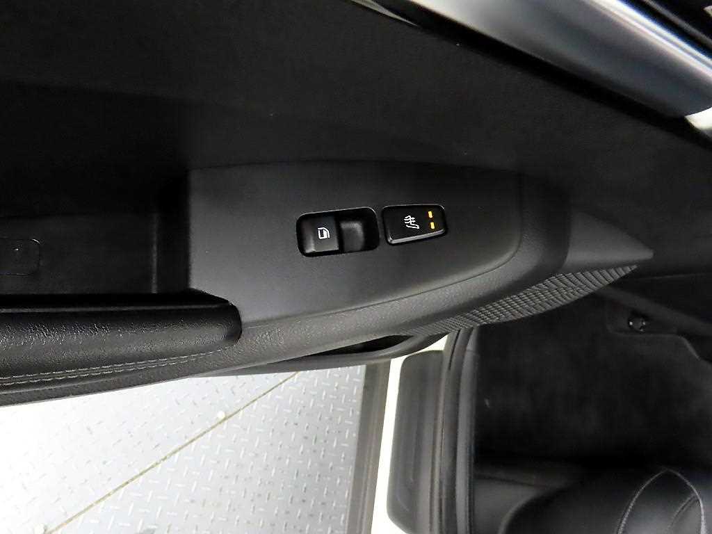 KIA Seltos - Vista 12