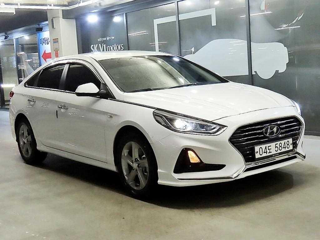 HYUNDAI Sonata 2019 Blanco - Importación desde Corea - HF Imports Iquique - Foto 1